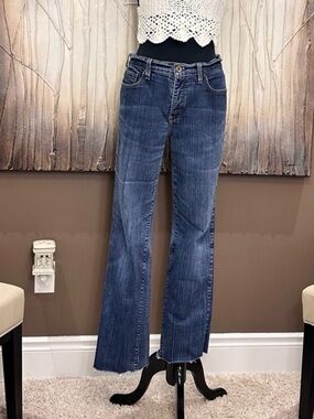 Levi’s 505 Straight leg mid rise Blue Denim Jeans women’s size 12 M A0086